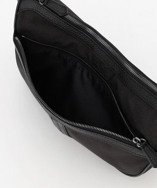 JOSEPH ABBOUD 【軽量/撥水素材】インターレースハーフムーンバッグ ダークブラウン系