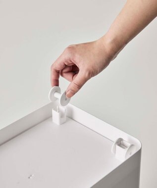 tower 密閉ペットフードストッカー タワー 12kg 計量カップ付 ホワイト ホワイト