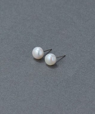 Phoebe 〈金属アレルギー対応〉シェルパール ミニマルスタッドピアス/ホワイト　1.0mmパール ホワイト