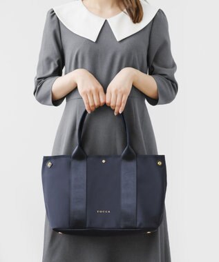 TOCCA 【八木アリサさん着用】【A4サイズ対応】IRENE 2WAY NYLONBAG ナイロンバッグ ネイビー系