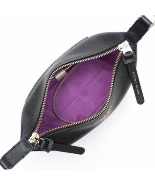 A.D.M.J. 【牛革】チェルボソフトショルダーM ブラック