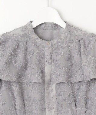 Feroux 【洗える】ジャカードフリルブラウス スカイブルー系