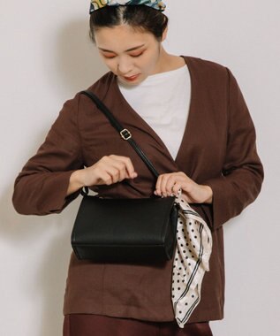 UNBILLION 【テレビ ドラマ着用アイテム】cachecache WEB限定スカーフ付ボックスショルダー