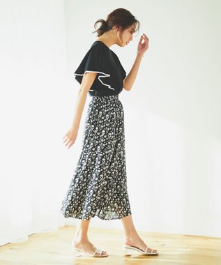 Feroux 【UVケア】バイカラーラッフルスリーブ Ｔシャツ ブラック系