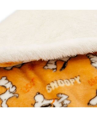 PET PARADISE スヌーピー 遠赤外線 角マット 《てくてく》 オレンジ