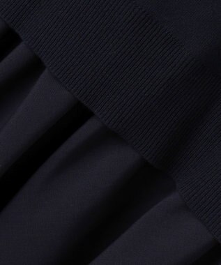 ICB レーヨンシルクストレッチブレンド ドッキングペプラムプルオーバー ネイビー