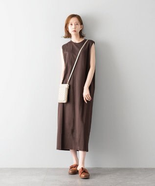 MIYABIYA La quoh with kirakaracho 南蛮七宝プリントレザー スマホポシェット 利休白茶金色(ゴールド)