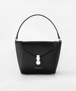 TOCCA 【大人百花掲載】INNOCENCE LEATHER POCHETTE ポシェットバッグ ブラック系