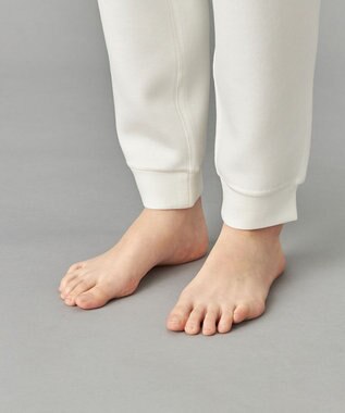 Chacott ダンボールジョガーパンツ オフホワイト