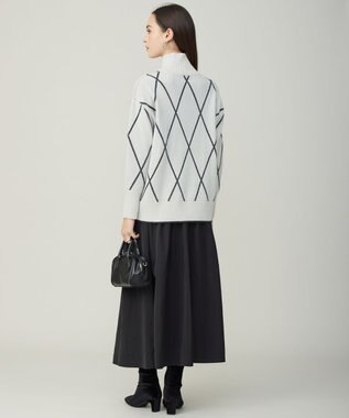 ICB L 【先行予約・洗える】ソフトカシミヤミックス ダイヤ柄ハイネックニット トープ×ブラック系