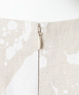 23区 【エステータ】ピグメントプリント ワンピース フラックスxホワイト