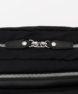 Y'SACCS ポリエステルツイル ショルダーバッグ ブラック