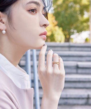 Tiaclasse クロスレイヤードリング ゴールド