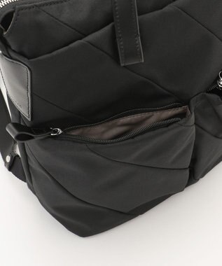 Y'SACCS ストリームラインデイパック ブラック