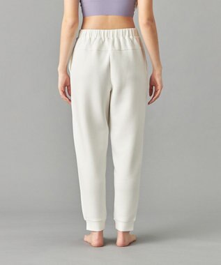 Chacott ダンボールジョガーパンツ オフホワイト