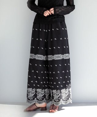 Green Parks ■ＥＳＣＡＲ　バイカラー刺繍ワイドイージーパン