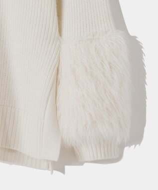 GRACE CONTINENTAL フェザースリーブニットトップ ホワイト