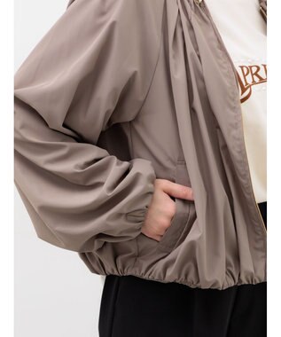 Te chichi ノーカラーギャザージップブルゾン モカ