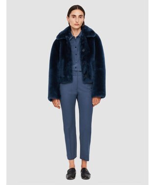 ギャバジンストレッチ　スリムストレートトラウザーズ