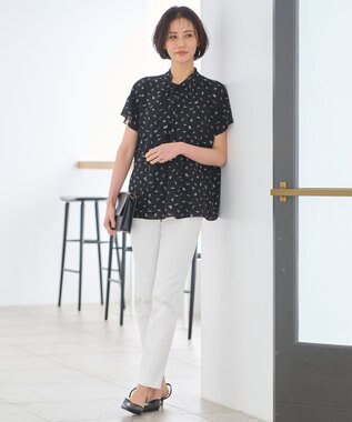 自由区 L 【洗える】ブラッシュドシャドープリント ブラウス モノトーン系