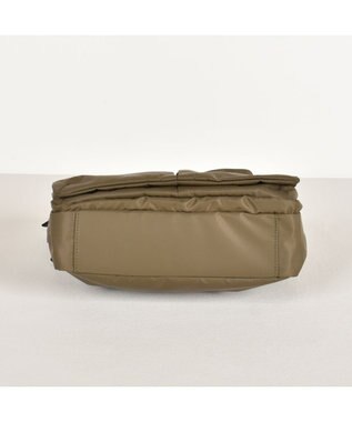 Y'SACCS ダブルホックポケットショルダー カーキ