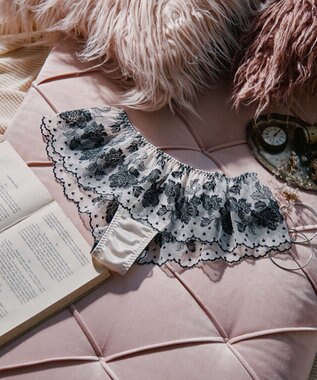 San-ai Resort（三愛水着楽園） エレガントコレクション  【2412】 デザインバックレースショーツ アイボリー