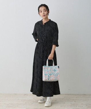 ROOTOTE 1025【ラミネート加工 正方形型】EU.スクエア.ラミネート-R 01：フローラル