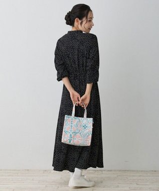 ROOTOTE 1025【ラミネート加工 正方形型】EU.スクエア.ラミネート-R 01：フローラル