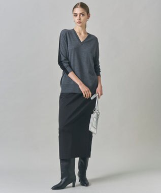 ICB L 【洗える】コンパクトファインウール Vネックニット ミディアムグレー×ブラック系