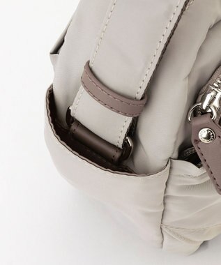 Y'SACCS ポリエステルツイル ショルダーバッグ グレージュ