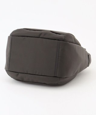 Y'SACCS 【ムック本掲載】ナイロンボンディングトート　Sサイズ グレー