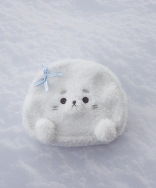 Maison de FLEUR アザラシフェイスポーチ