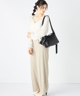 LA BAGAGERIE 【maison vert】 【チェーンチャーム・ミニポーチ付き】2WAYベルトワンショルダー ブラック