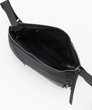 Y'SACCS リサイクルナイロン×カウレザー ラップミニショルダー ブラック