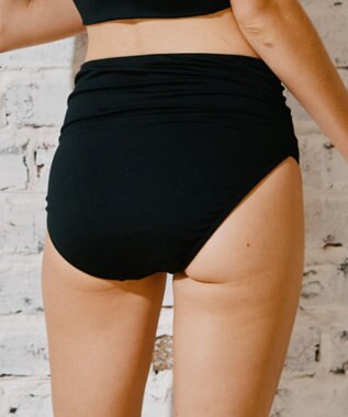 San-ai Resort（三愛水着楽園） 【インポートファブリック】　ショーツ　上下別売り　M・L　【Reir（レイール）】 ブラック