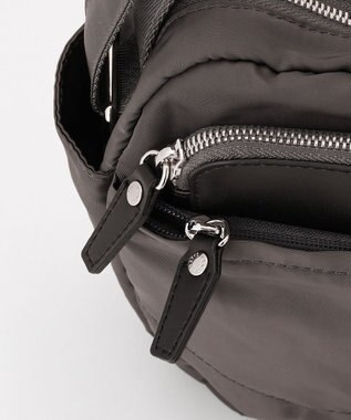 Y'SACCS ポリエステルツイル ショルダーバッグ ダークグレー