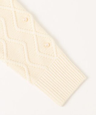 組曲 【WEB限定】パール釦ケーブル ニット アイボリー系