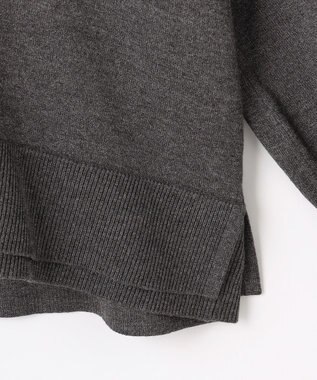 組曲 S 【加藤ローサさん着用】ポロ襟ストレッチニット グレー系