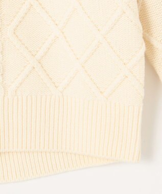 組曲 【WEB限定】パール釦ケーブル ニット アイボリー系