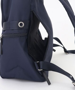 ICB 【新仕様・A4サイズ収納可・容量約14L】8ポケットナイロンリュック ネイビー