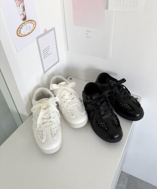WEGO ドット柄レースローカットスニーカー ブラック