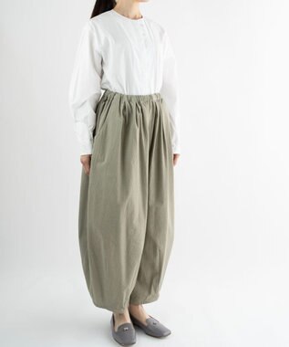 muuc 〈綿100%〉〈涼しいワッシャー生地〉〈裾タック入り〉〈ワイドシルエット〉サーカスパンツ グレーカーキ