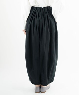 muuc 〈綿100%〉〈涼しいワッシャー生地〉〈裾タック入り〉〈ワイドシルエット〉サーカスパンツ ブラック