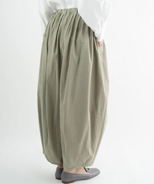 muuc 〈綿100%〉〈涼しいワッシャー生地〉〈裾タック入り〉〈ワイドシルエット〉サーカスパンツ グレーカーキ