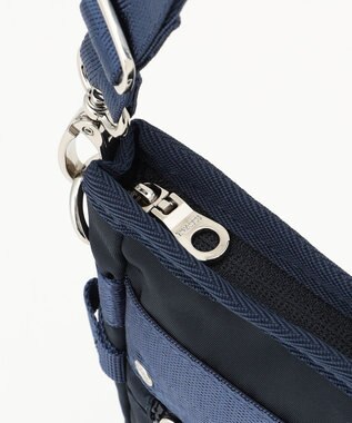 Y'SACCS テープデザイン　トラベルポシェット ネイビー