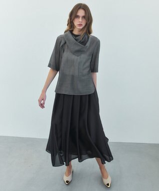 BEIGE， MOYE / スカーフ付き ハーフスリーブブラウス Charcoal