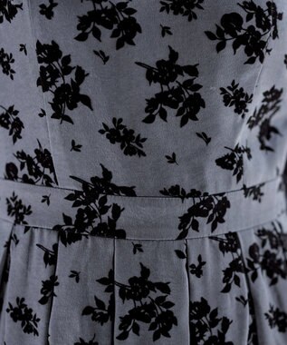 Tiaclasse 【安田美沙子さん着用・洗える】フラワーフロッキーワンピース チャコール