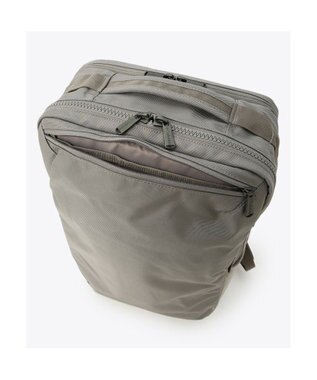 Columbia スターレンジスクエアバックパックM Boulder