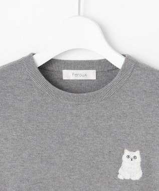 Feroux 【猫カフェMOCHAコラボ】しらたまくん刺繍 ニット グレー系