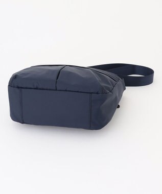 Y'SACCS ナイロンタフタショルダーバッグ　ミディアム ネイビー系その他